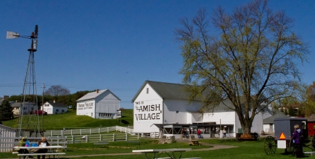 Amish Village picnic area